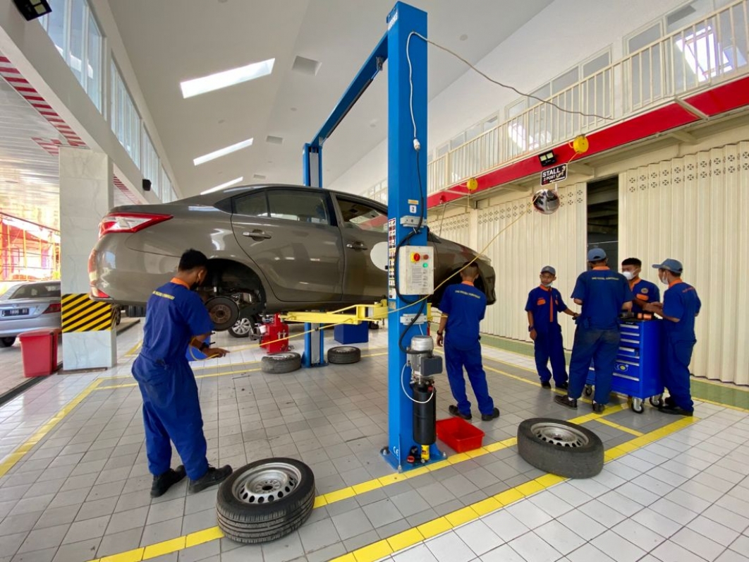 Teknik Kendaraan Ringan (TKR)